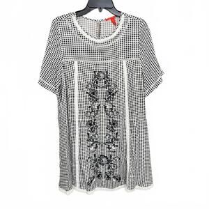 NWT Chelsea & Violet Babydoll Gingham Plaid Short Sleeve Mini Dress- Size Medium